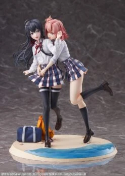 My Teen Romantic Comedy SNAFU Yui Yuigahama & Yukino Yukinoshita 1/7 Scale Figure