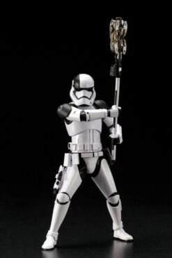 Kotobukiya Star Wars First Order Stormtrooper Executioner ARTFX+ Statue 14 Kotobukiya Star Wars First Order Stormtrooper Executioner ARTFX+ Statue -Model Figures 903832UKST5