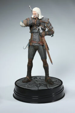 The Witcher 3 Wild Hunt Deluxe Heart Of Stone Geralt Figure -Model Figures DH00710 4