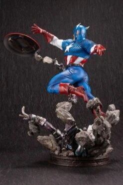 Kotobukiya Marvel Captain America Avengers Fine Art Statue -Model Figures KB02394 8