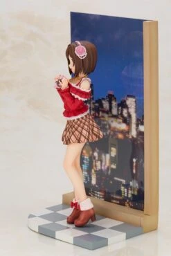 Kotobukiya The Idolm@ster Cinderella Girls Miku Maekawa (Off Stage Ver.) 1/8 Scale Figure -Model Figures KB03016 3