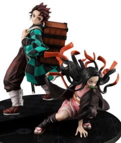 MegaHouse Demon Slayer Precious G.E.M. Series Kamado Brother & Sister Non-Scale Figure